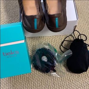 Tieks